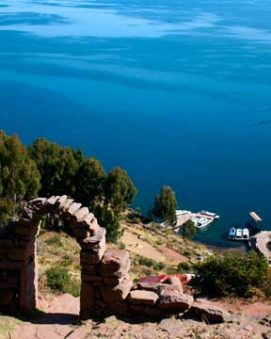 Tour Isla de Uros & Taquile 1D